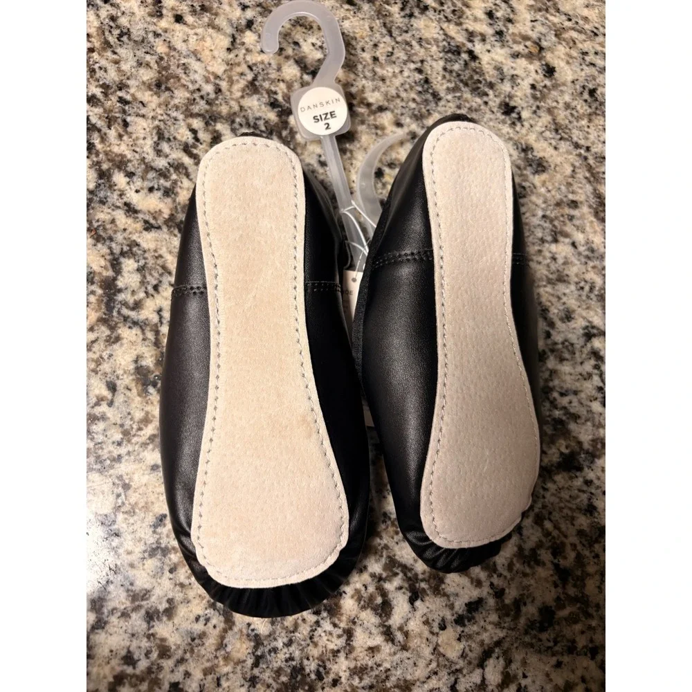 Danskin Girls Black Ballet Shoes Size 2 Dance Slippers Faux Leather Bow Shoes
